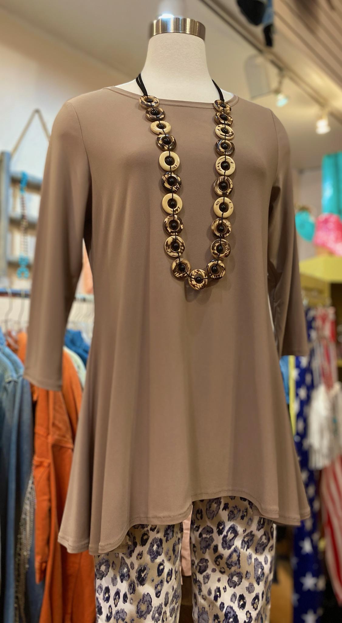 Lior 3/4 Sleeve Taupe