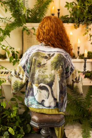 Theatre of Dreams Cropped Bamboo Kimono with Swan