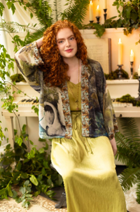 Theatre of Dreams Cropped Bamboo Kimono with Swan