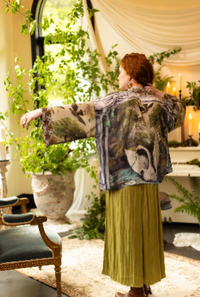 Theatre of Dreams Cropped Bamboo Kimono with Swan