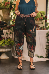 Flight of Fancy Linen Floral Print Cropped Artist Pants