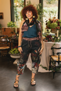 Flight of Fancy Linen Floral Print Cropped Artist Pants