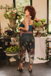 Flight of Fancy Linen Floral Print Cropped Artist Pants