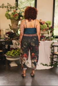 Flight of Fancy Linen Floral Print Cropped Artist Pants