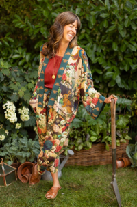 Stay Gold Boho Linen Floral Cropped Artist Pants w/ Bees