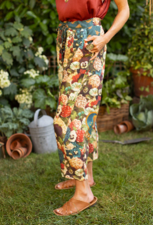 Stay Gold Boho Linen Floral Cropped Artist Pants w/ Bees