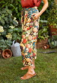 Stay Gold Boho Linen Floral Cropped Artist Pants w/ Bees