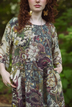 Love Grows Wild Artist Tunic Dress With Pockets & Bees