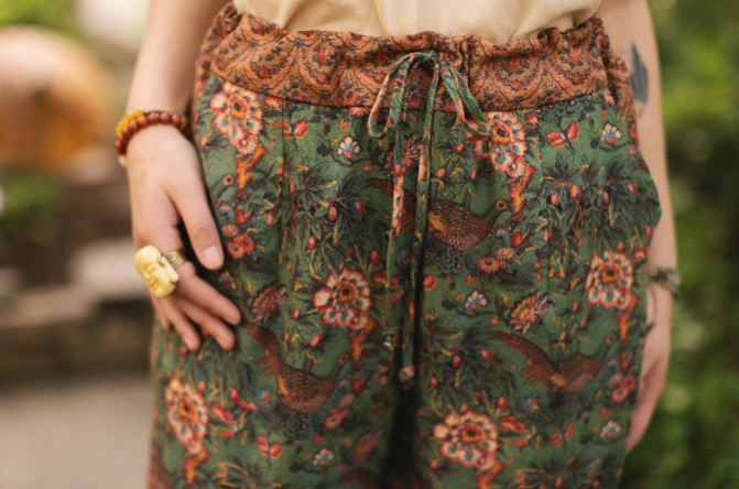 Secret Garden Boho Linen Cropped Printed Artist Pants
